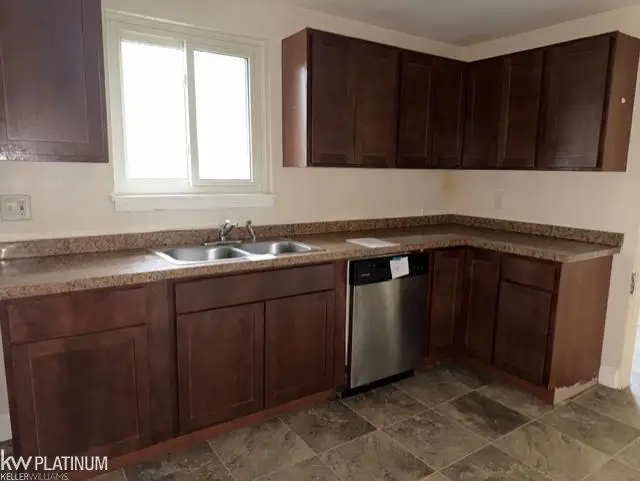 5439 River, East China, MI 48054 - #3