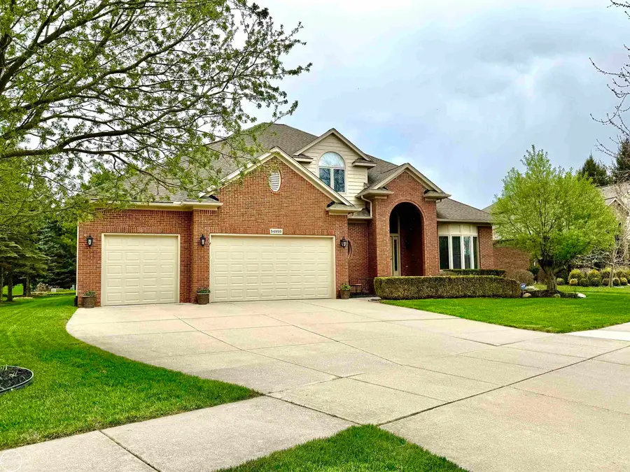54959 Danielle, New Baltimore, MI 48047 - #3