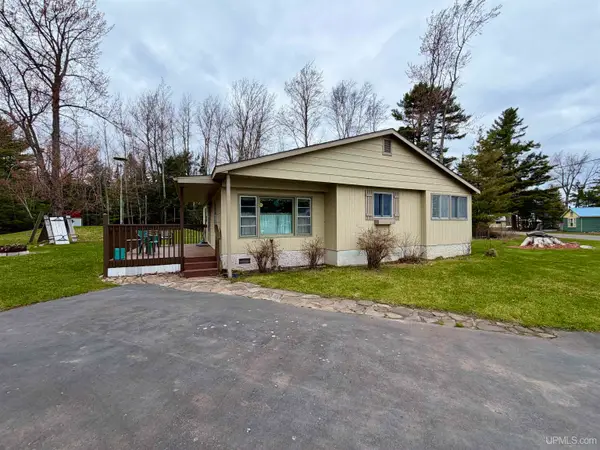 13926 Jurmu, Baraga, MI 49908