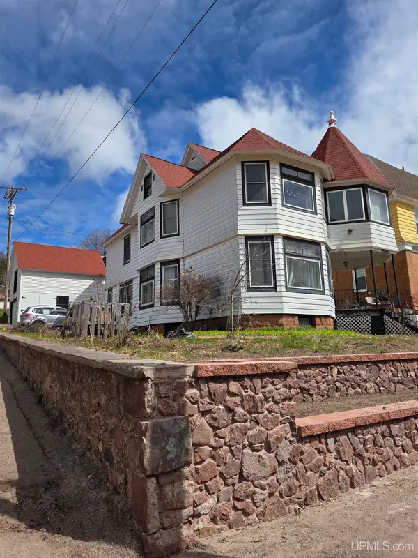 202 E Harris #2, Hancock, MI 49930