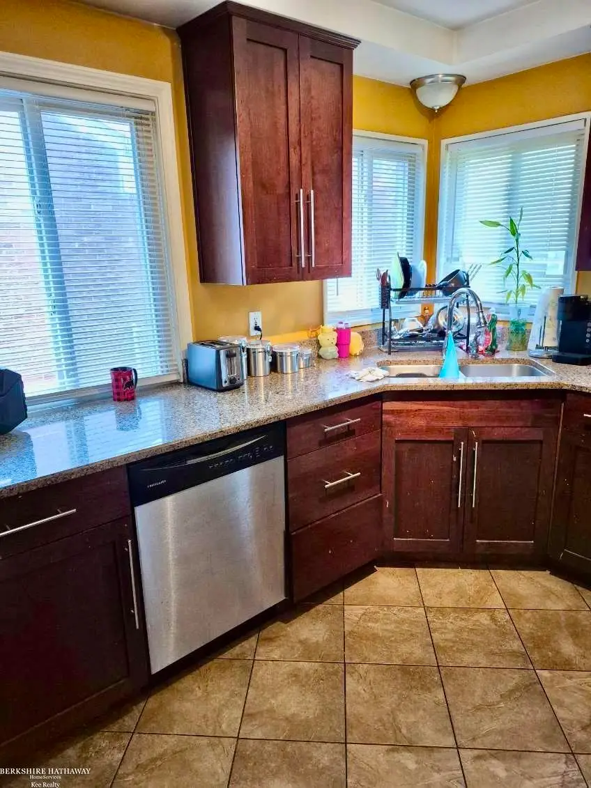 25064 Ronald, Roseville, MI 48066 - #2