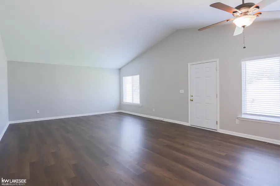 20432 Nicke, Clinton Township, MI 48035 - #3