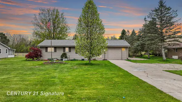 10371 Tittabawassee, Freeland, MI 48623