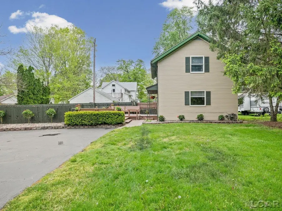 106 W Walnut, Petersburg, MI 49270 - #2