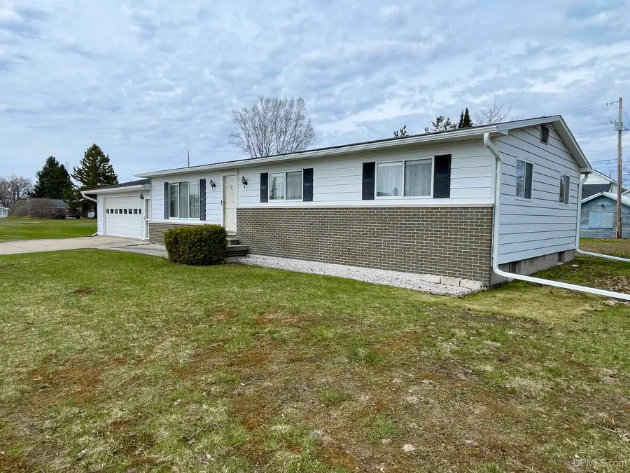 219 New Delta, Manistique, MI 49854 - #2