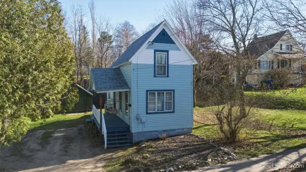 429 W Crescent, Marquette, MI 49855