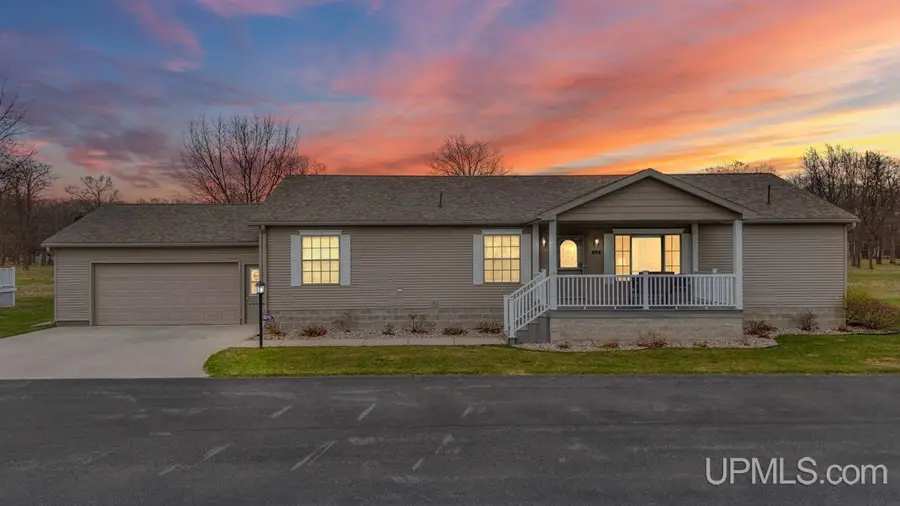 52 Kenneally, Gladstone, MI 49837 - #2