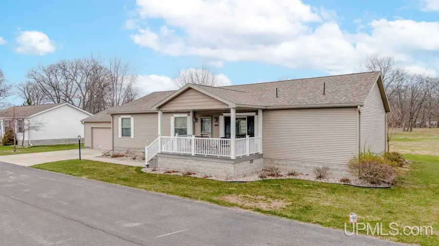 52 Kenneally, Gladstone, MI 49837 - #3