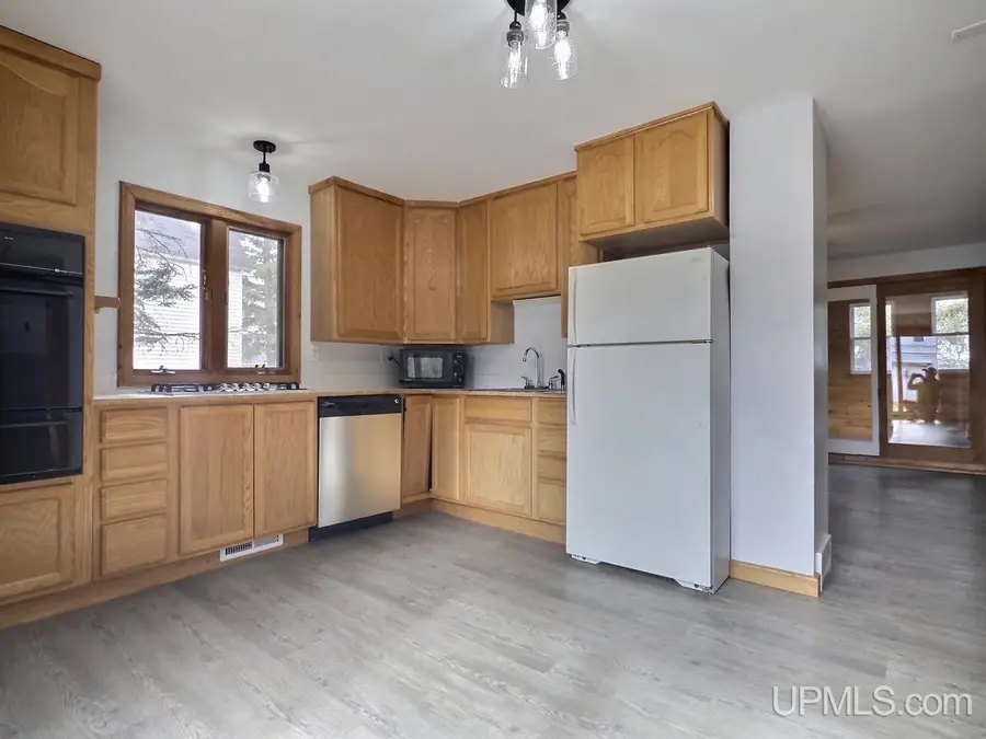 47604 1st, Houghton, MI 49931 - #3