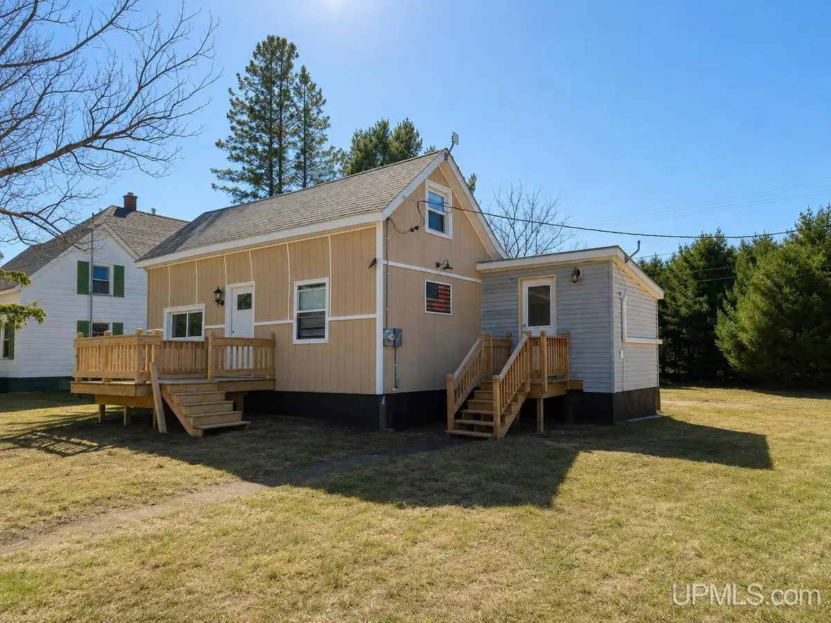 119 Hemlock, Republic, MI 49879 - #1