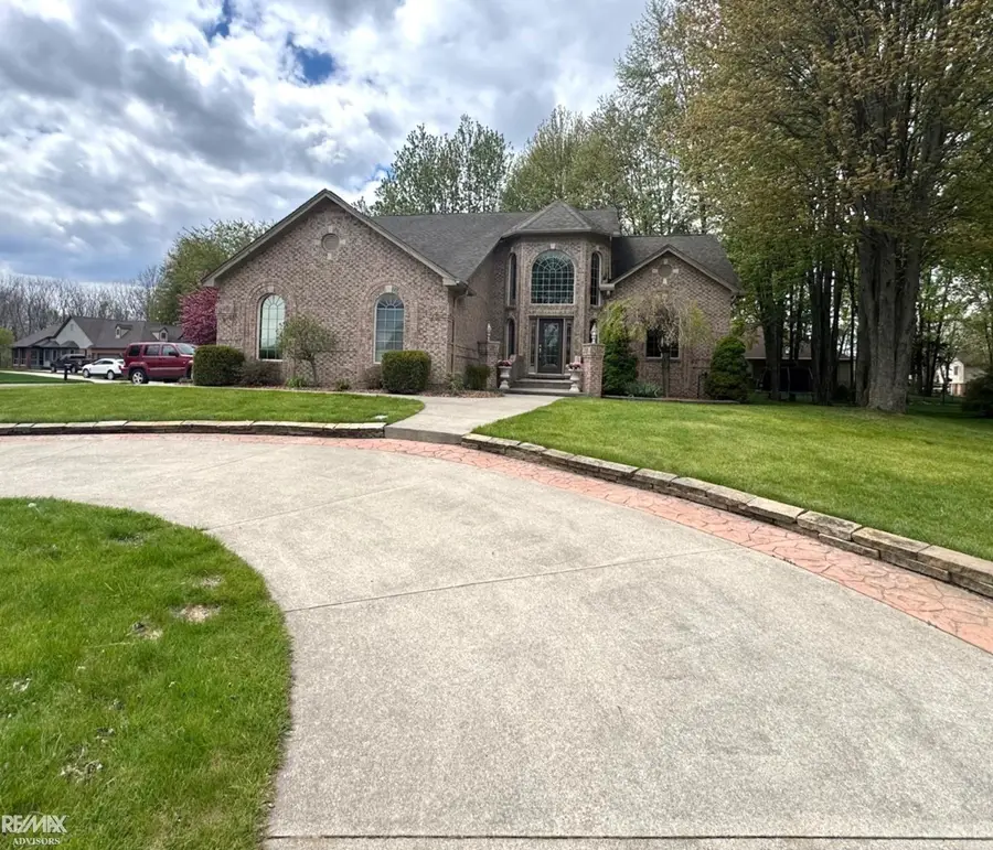 68135 Lake Angela, Richmond, MI 48062 - #3