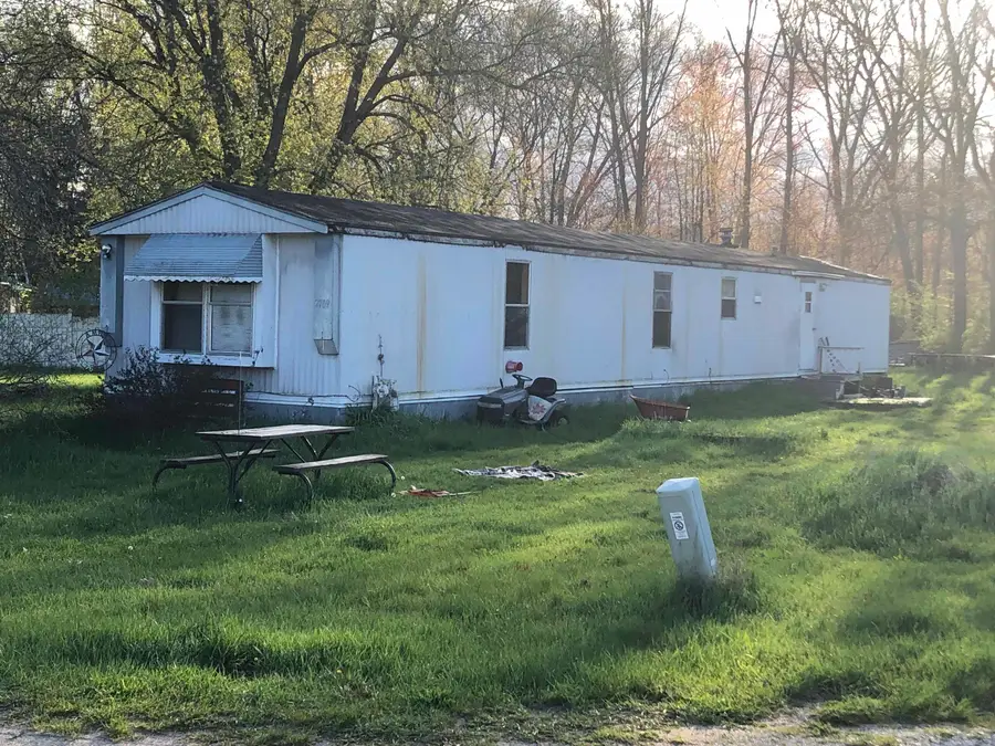 2709 Alan Dale, Farwell, MI 48622 - #3