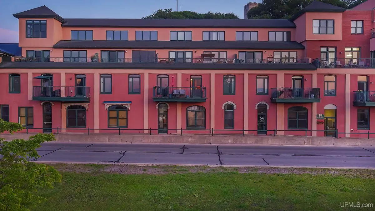 103 N Lakeshore, Marquette, MI 49855 - #1