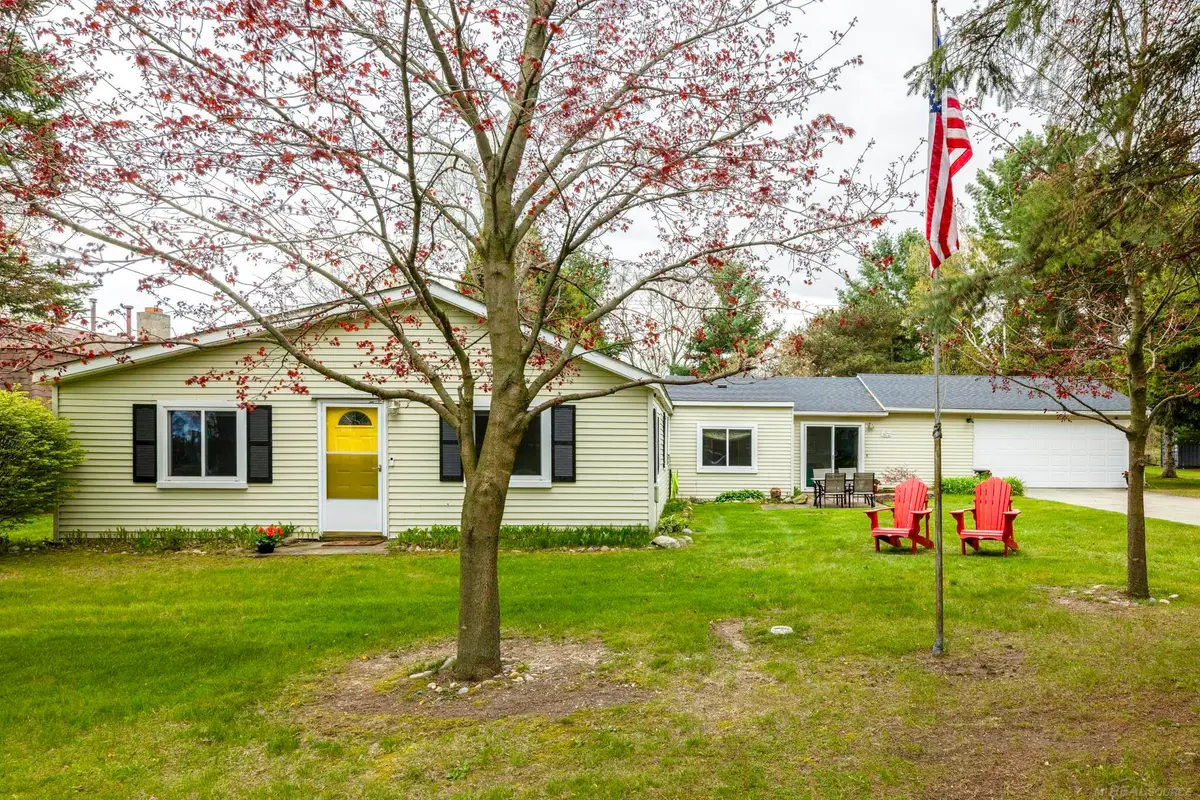 7672 Schroeder, Lexington, MI 48450 - #1