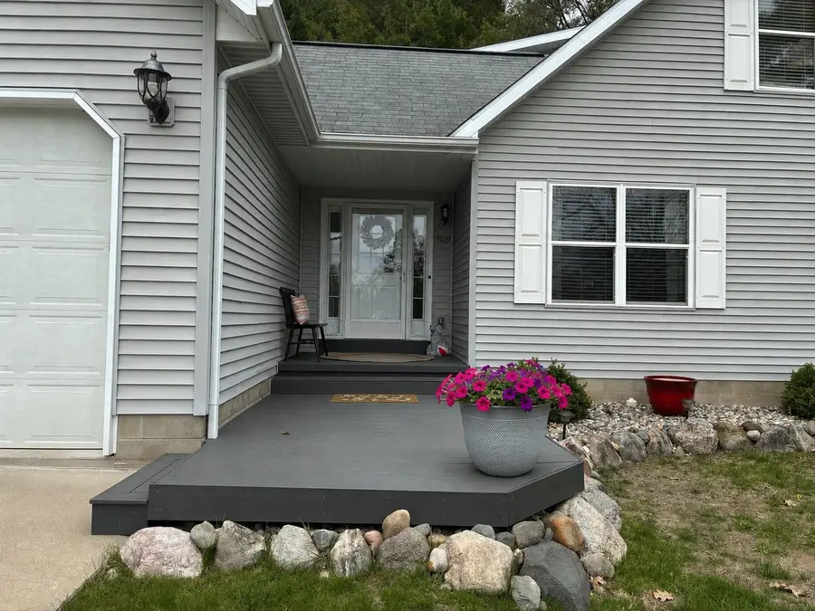 5019 Kings, Gladwin, MI 48624 - #2