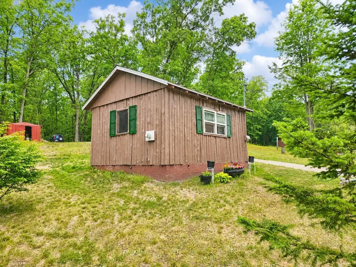303 N Beverly, Harrison, MI 48625 - #1