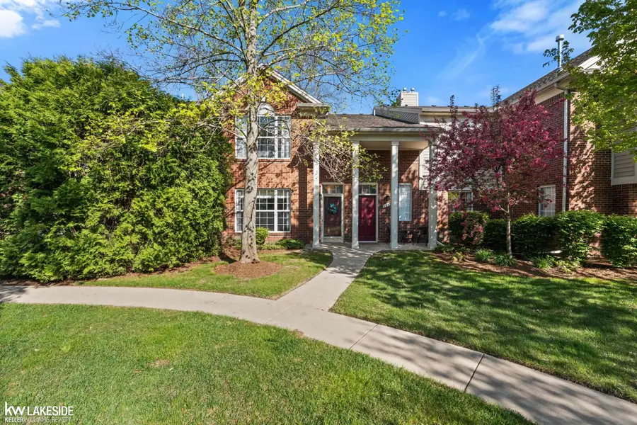 1649 Deepwood, Rochester, MI 48307 - #3