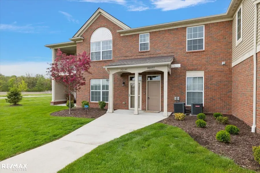 22095 Aberdeen, Macomb, MI 48042 - #3
