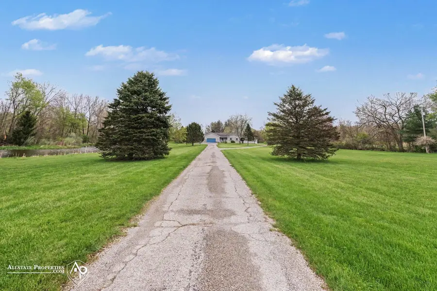 12301 S New Lothrop, Byron, MI 48418 - #2