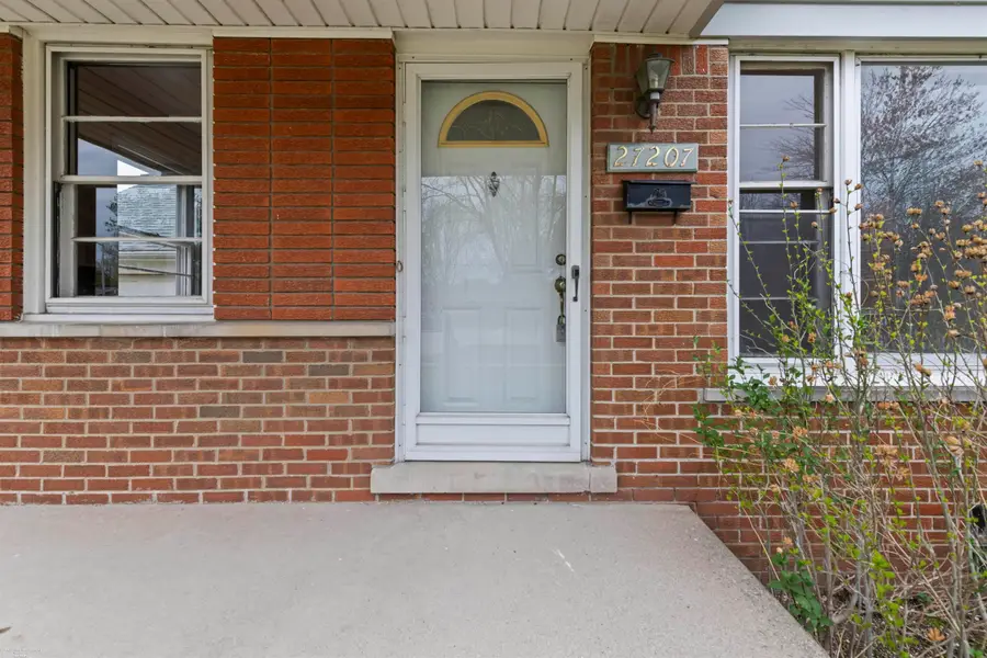 27207 Little Mack, Saint Clair Shores, MI 48081 - #2