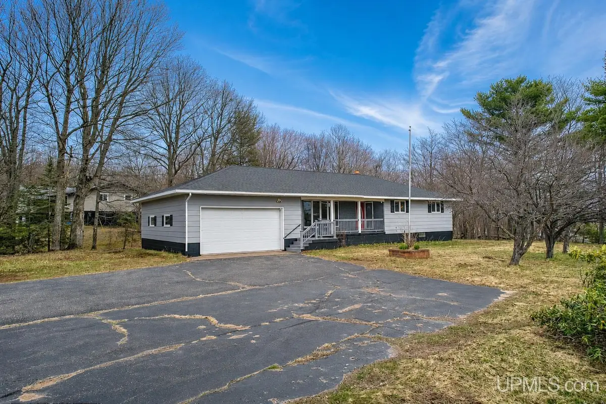 47276 Edgewood, Portage, MI 49905 - #1