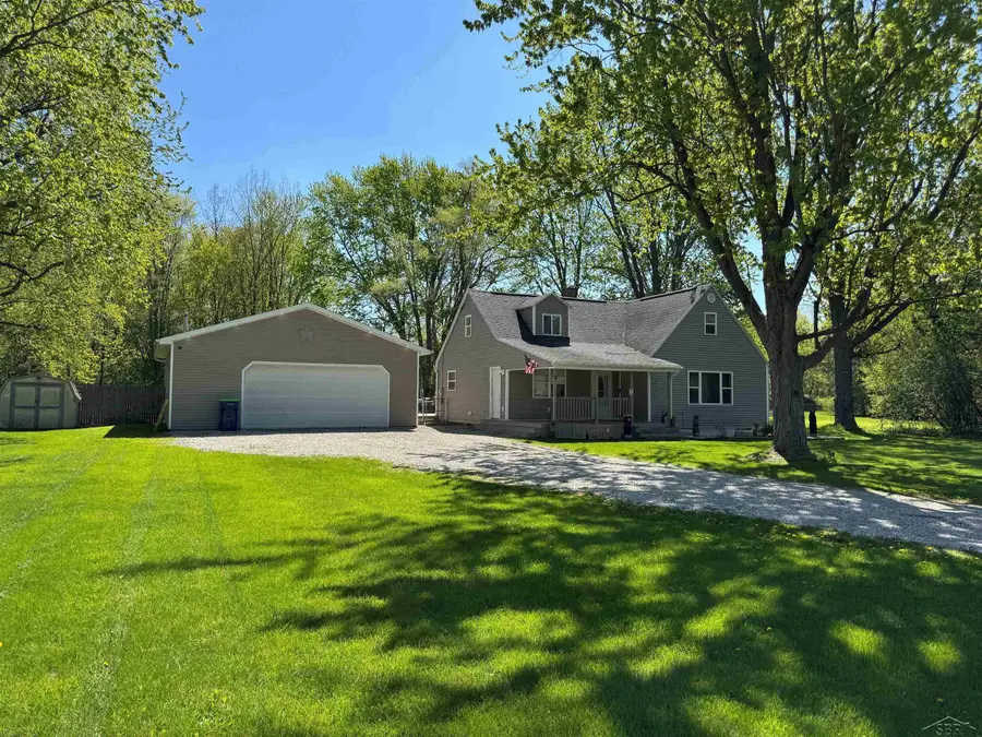575 Lutzke, Saginaw, MI 48609 - #2