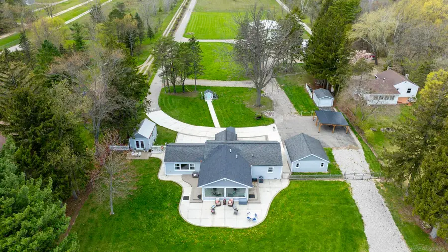 6655 Lakeshore, Lexington, MI 48450 - #3