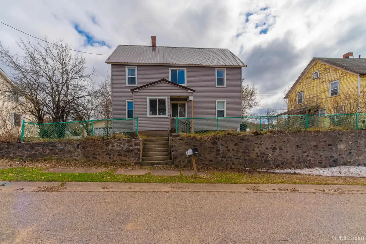 708 Bank, Ishpeming, MI 49849 - #1