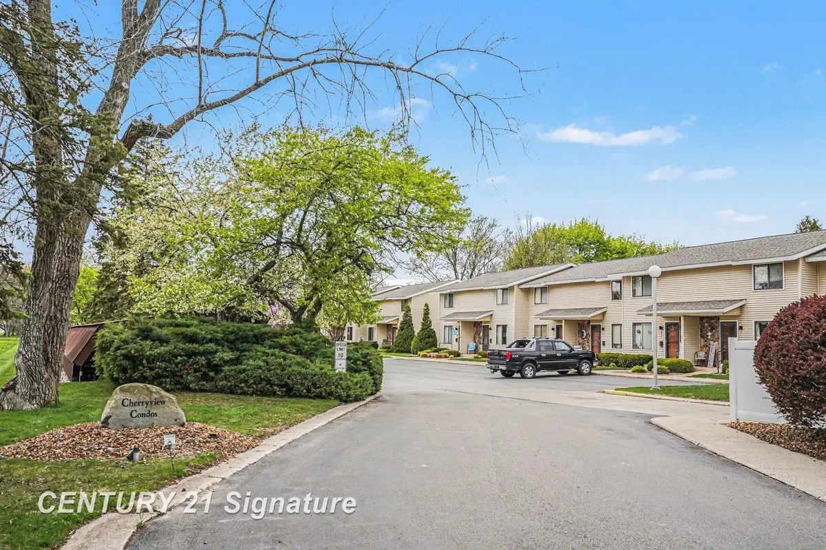 309 Cherryview Drive, Midland, MI 48640 - #1