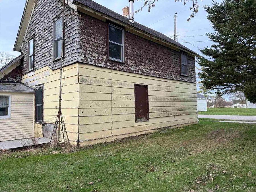 6362 1st Ave, Garden, MI 49835 - #3