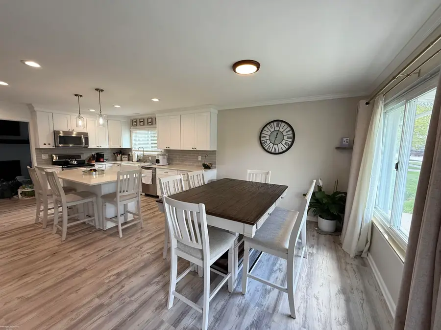1250 W Elmwood, Clawson, MI 48017 - #2