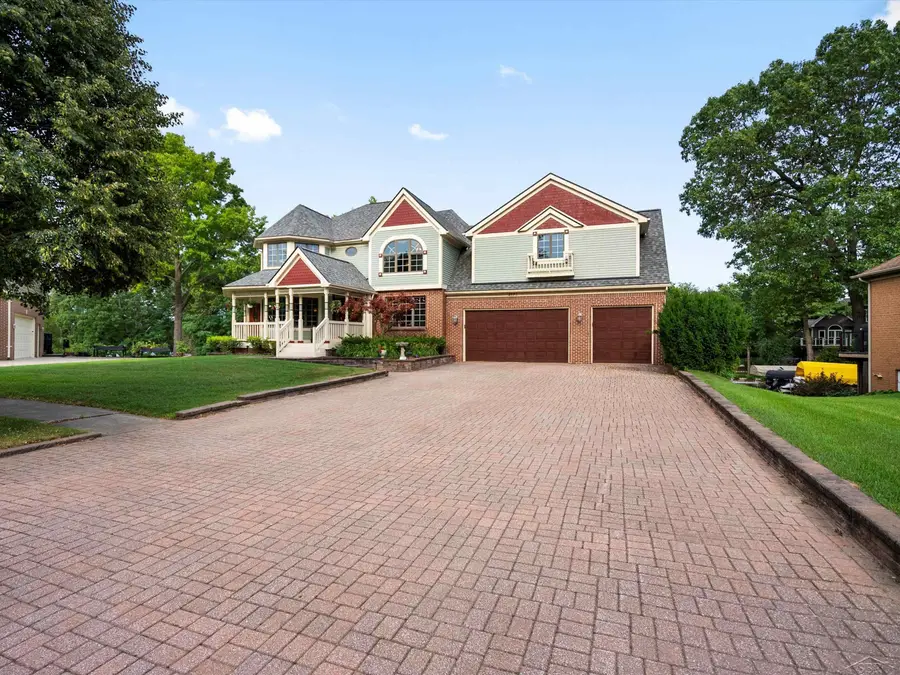 3172 Pine Tree, Waterford, MI 48329 - #2