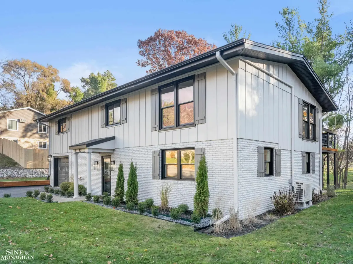 431 Fairlane, Traverse City, MI 49684 - #1