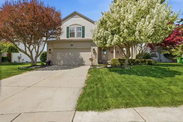 56807 Winding Creek, Macomb, MI 48042