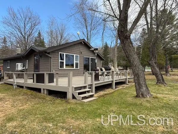 217 E Lake Emily, Crystal Falls, MI 49920
