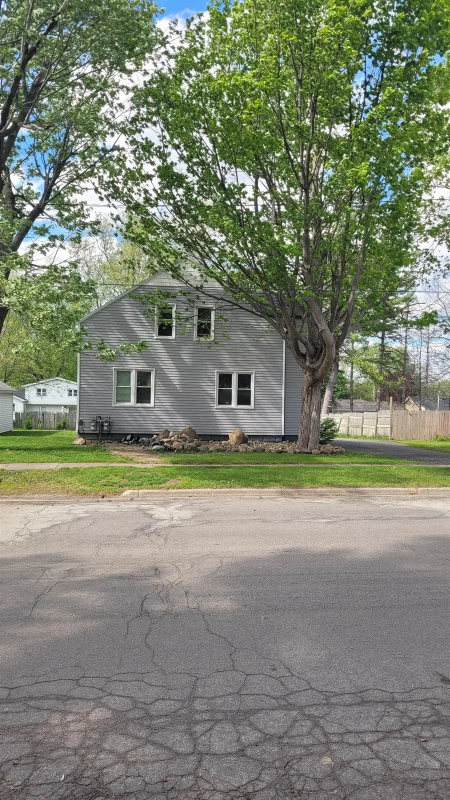 514 Hampton, Owosso, MI 48867 - #2