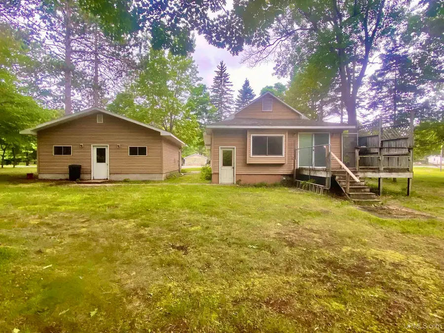 417 29th, Gladstone, MI 49837 - #3