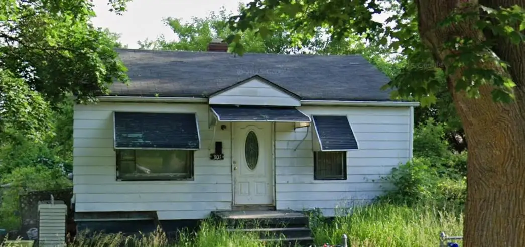 301 E Alma, Flint, MI 48505 - #1