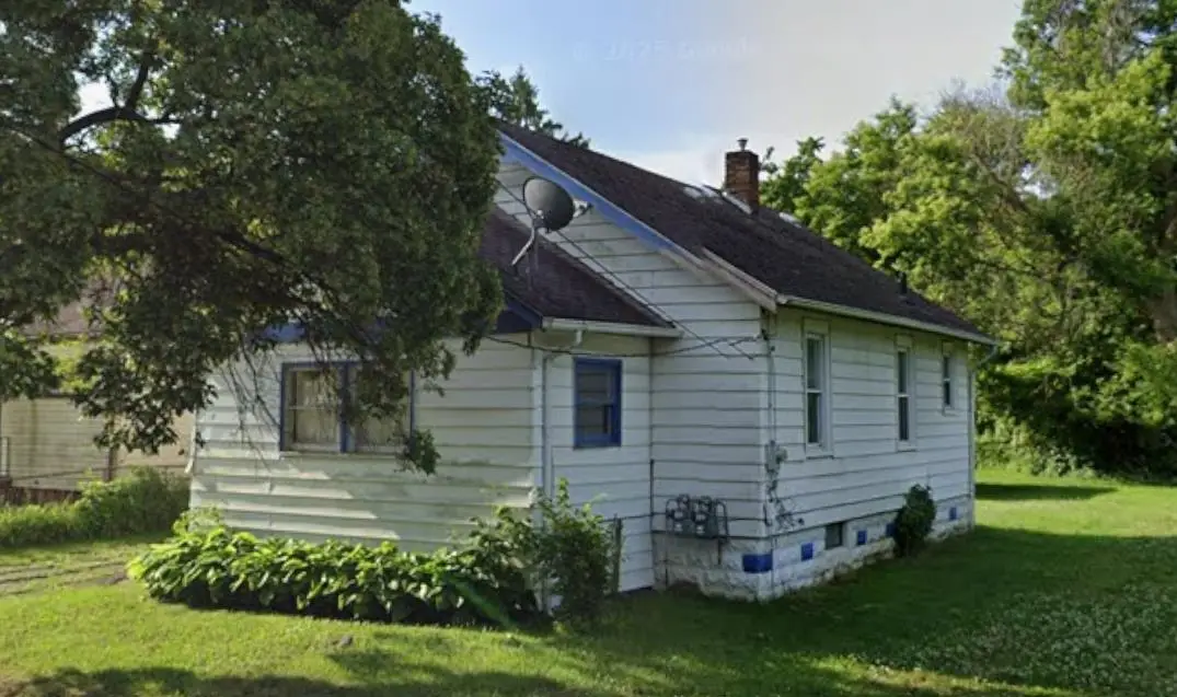 228 E Russell, Flint, MI 48505 - #1