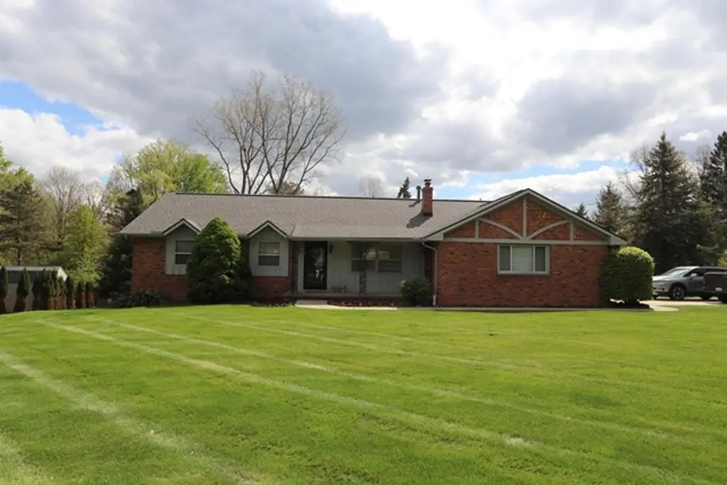 8389 Manchester, Grand Blanc, MI 48439 - #1