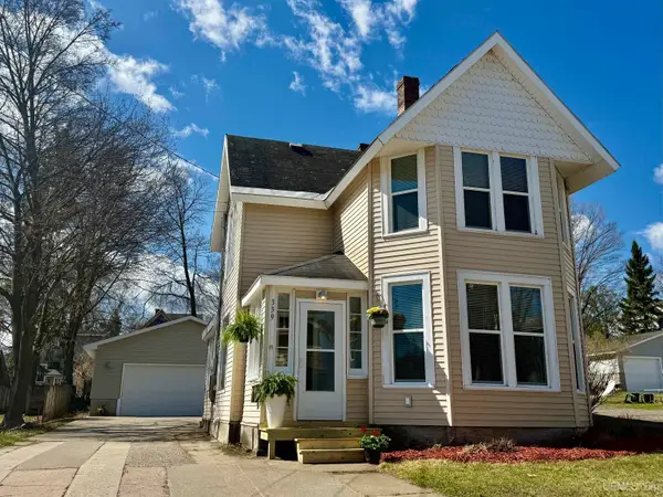 339 W Park, Marquette, MI 49855