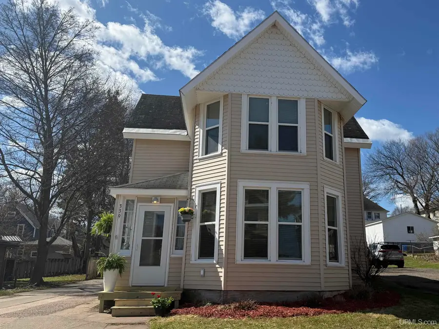 339 W Park, Marquette, MI 49855 - #2