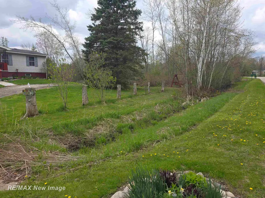 7469 Highland, Alger, MI 48610 - #2