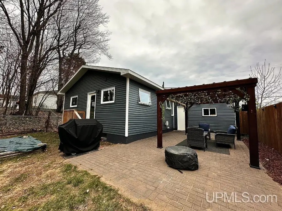 819 Clark, Marquette, MI 49855 - #2