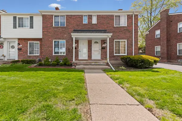 23322 Edsel Ford, Saint Clair Shores, MI 48080