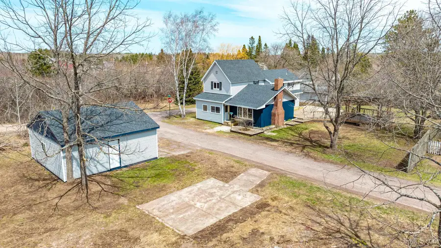 49908 West, Hancock, MI 49930 - #2