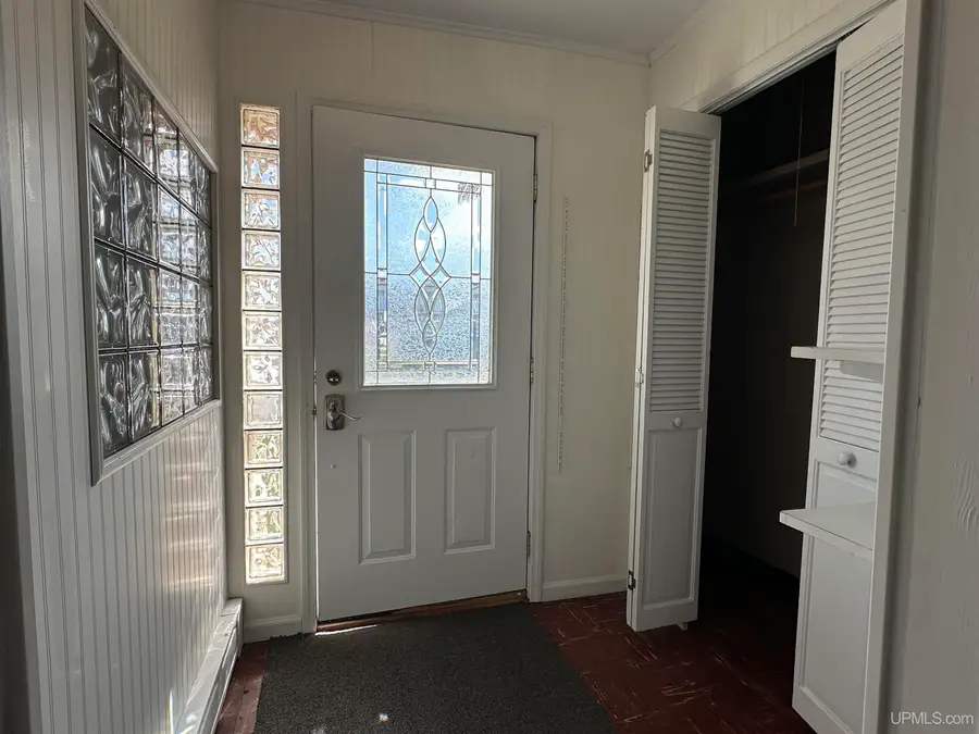 102 S Moore, Bessemer, MI 49911 - #2