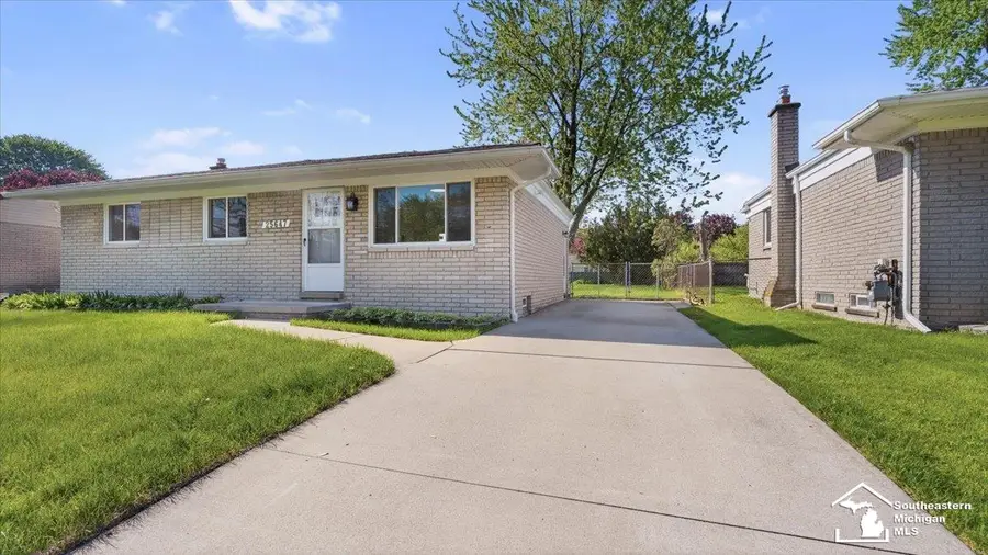 25647 Baker, Taylor, MI 48180 - #2