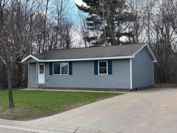 2029 Wilkinson, Marquette, MI 49855