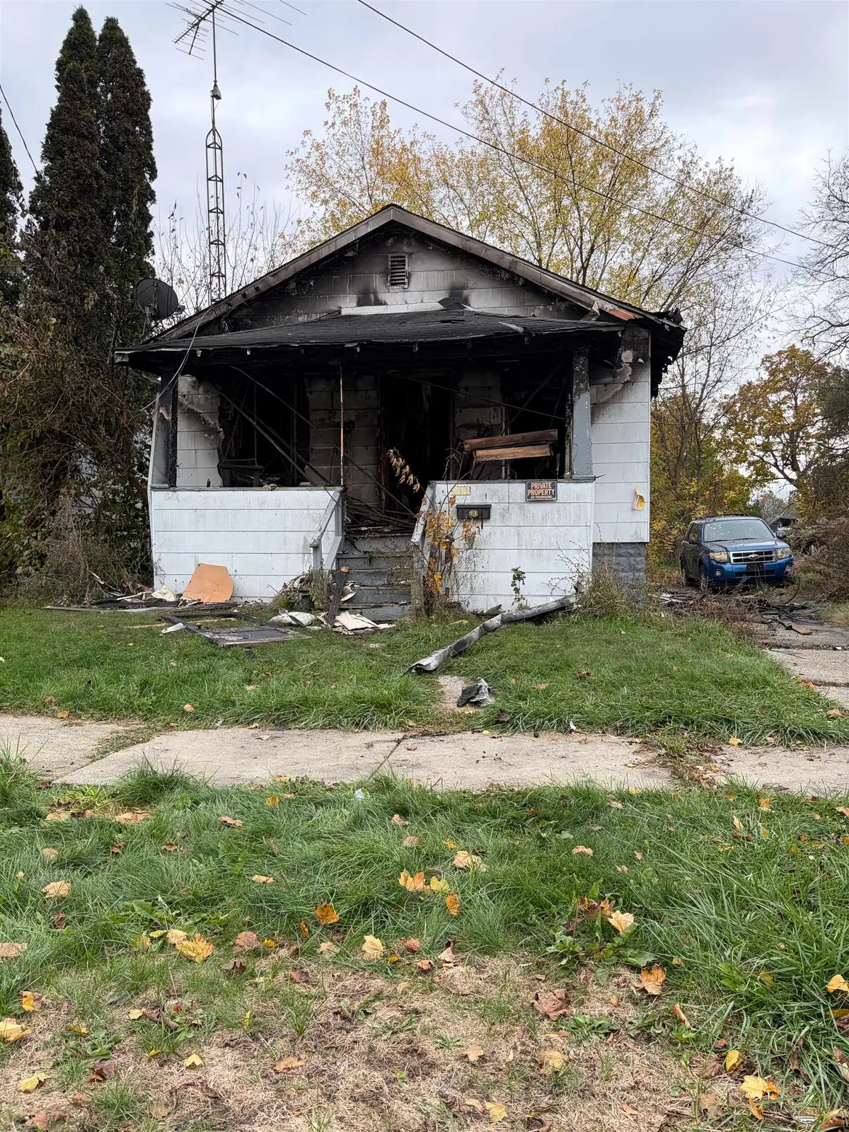 911 Lexington, Flint, MI 48507 - #1
